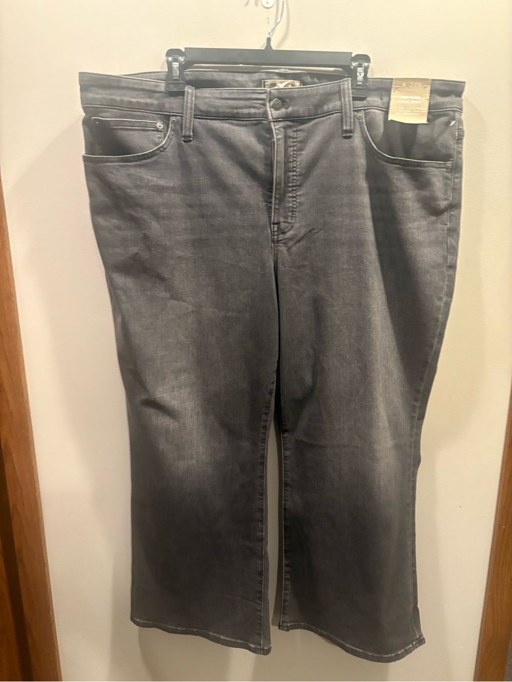 MADEWELL Black Mid-Rise Kick Out Straight Ankle Jeans 24W